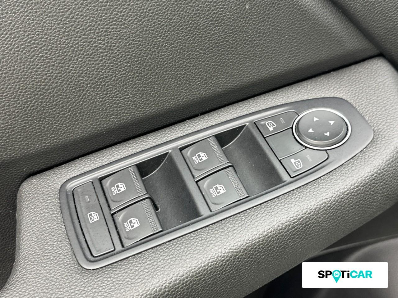 Renault Clio 1.6 e-tech 145ch full hybrid evolution - 24 — photo 19