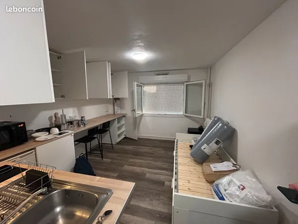 Superbe studio meublé 18 m² optimisé & lumineux - Idéal étudiant / actif (Dispo fin octobre)