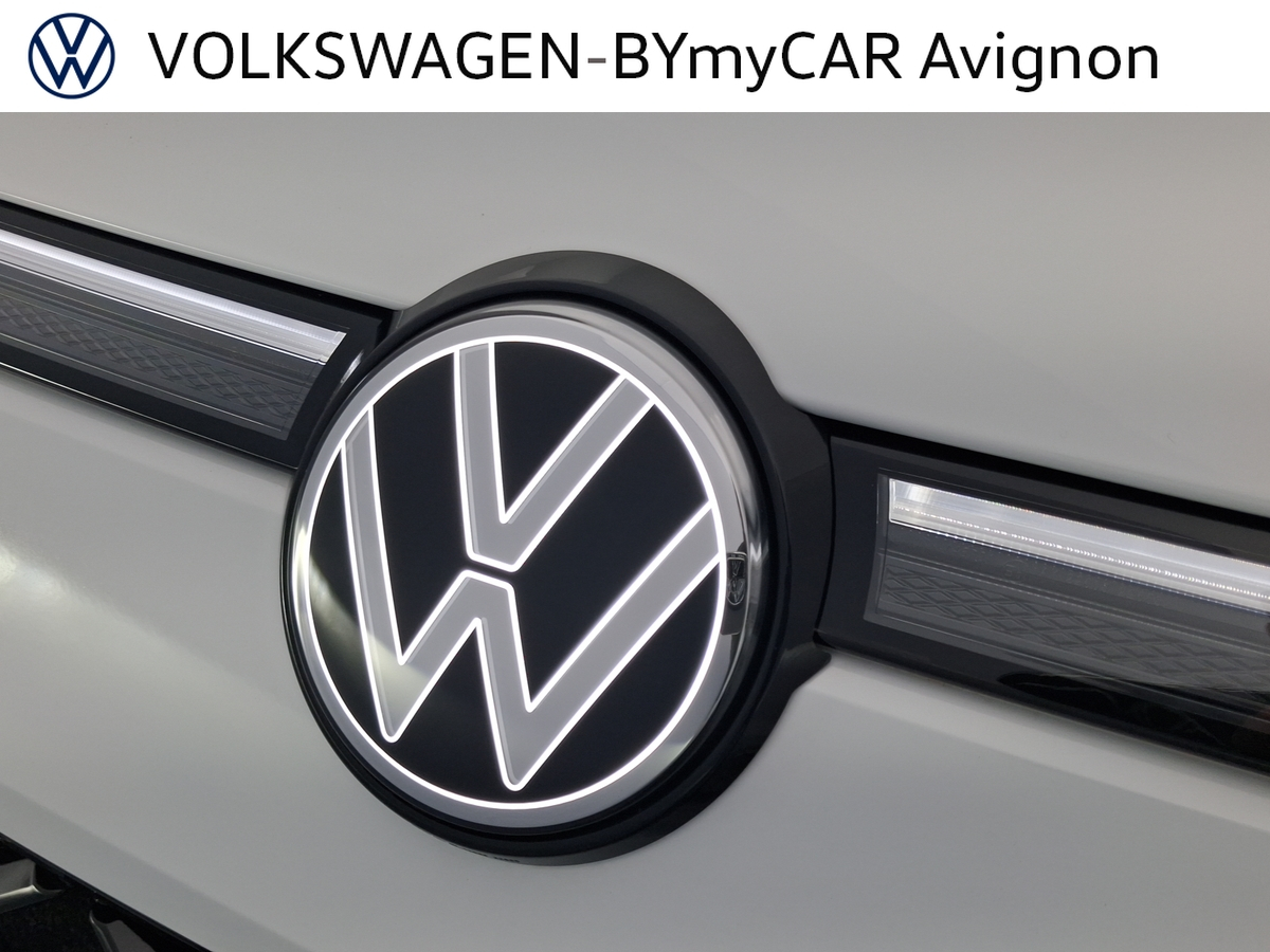 Volkswagen T-Roc 1.5 eTSI EVO2 Hybrid 150 ch DSG7 — photo 36