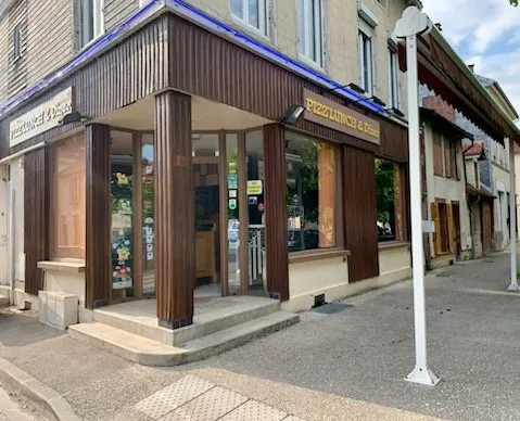 Local commercial de 50 m2 loué depuis près de 15 ans
