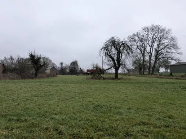 Terrain 5100 m²