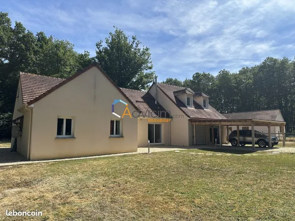 Pavillon 7 pièces 236 m²