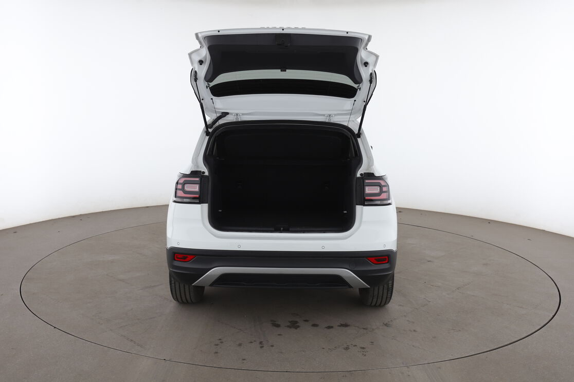 Volkswagen T-Cross 1.0 TSI Carat DSG — photo 15