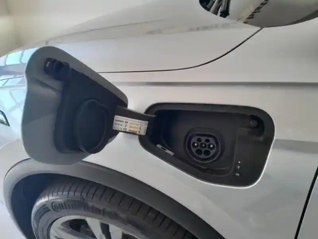 Volkswagen Tiguan 1.4 ehybrid 245ch r-line dsg6 — photo 10