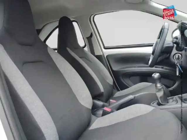 Toyota Aygo X 1.0 vvt-i 72ch dynamic — photo 5