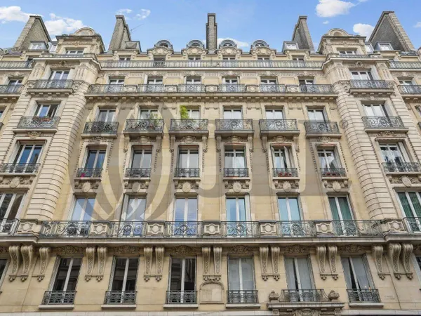 Bureaux 279 m²