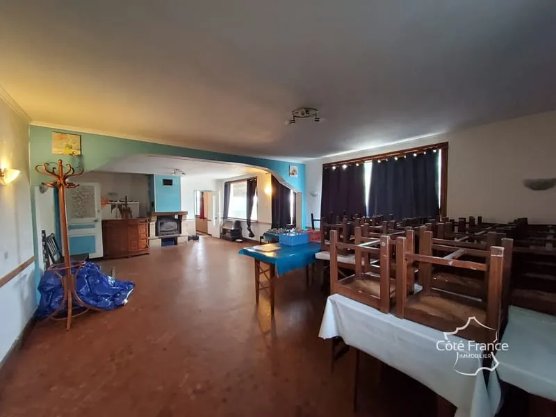Photo 6