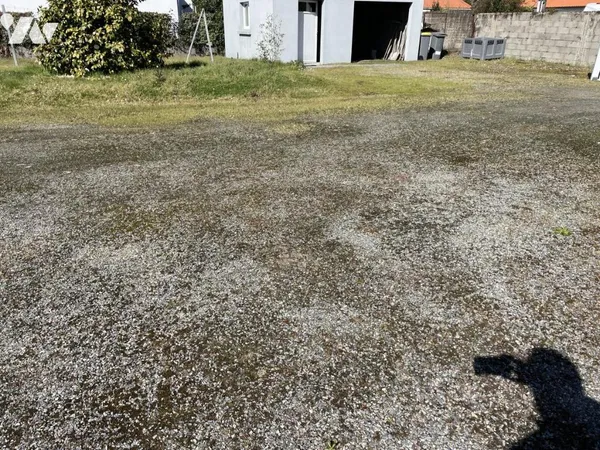 Terrain 555 m²