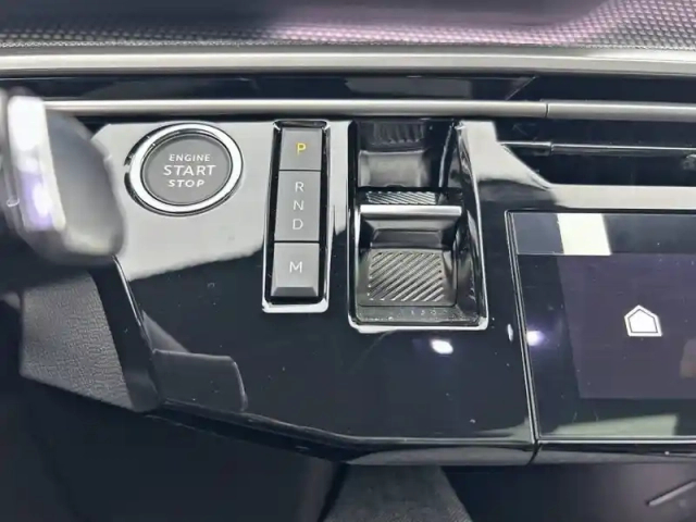 Peugeot 3008 hybrid 145 e-dcs6 — photo 78