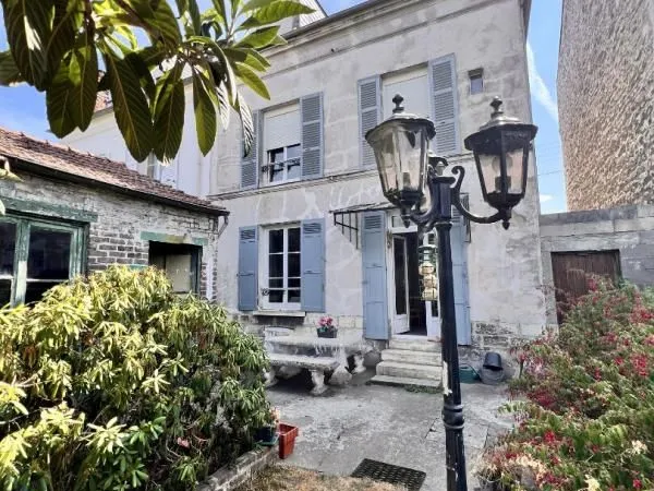 Maison 7 pièces 130 m²