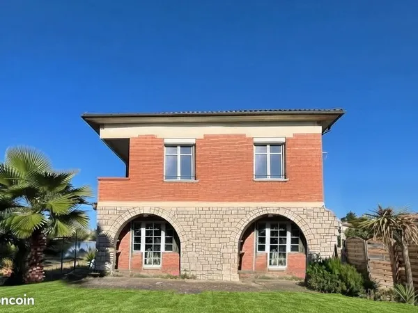 Maison de 138 m² - 4 chambres - terrain 320 m² à Saint-Alban