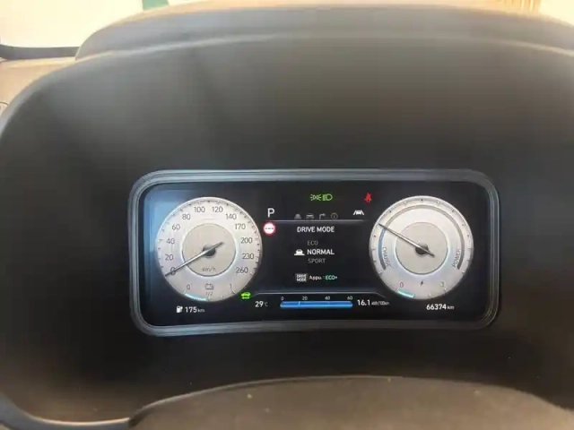 Hyundai Kona electrique 64 kwh - 204 ch — photo 39