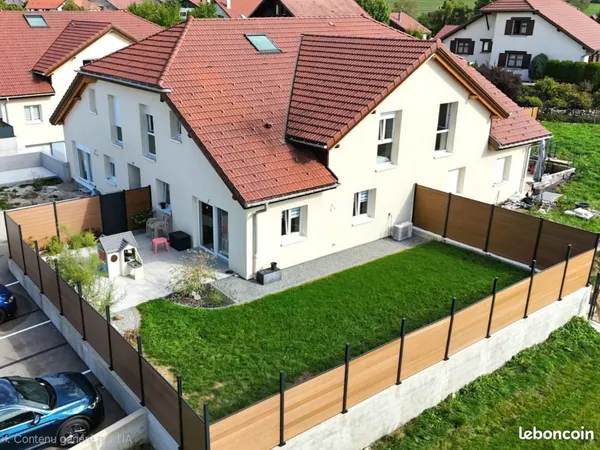 Triplex 4 pièces 97 m²