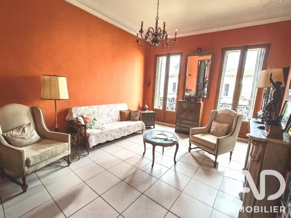 Appartement 5 pièces 152 m²