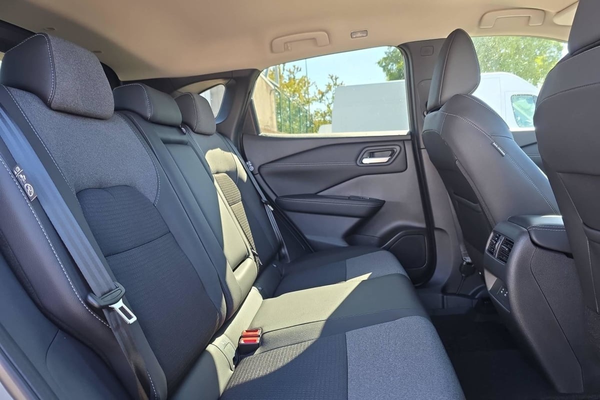 Nissan Qashqai — photo 10