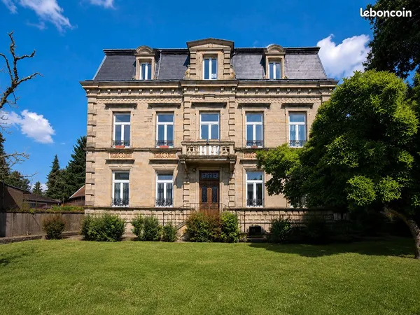 Immeuble 13 pièces 603 m²