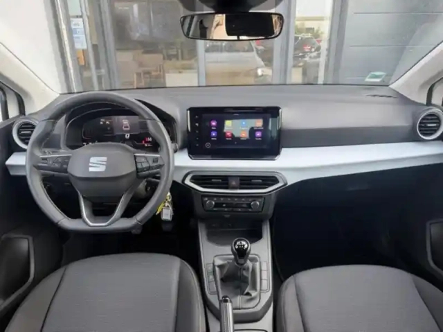 Seat Ibiza 1.0 tsi 95ch urban — photo 11