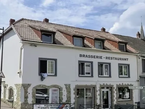 Local commercial 30 m² refait, centre-ville Forbach — 300 sans charges