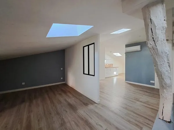 STUDIO CENTRE VILLE
