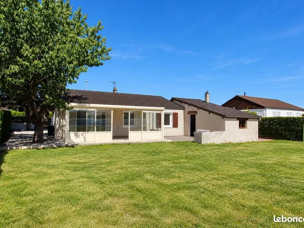 Maison 93 m² Joze