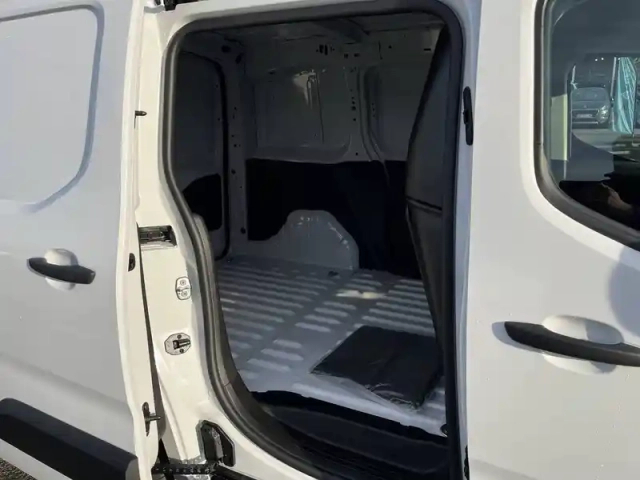 Peugeot Partner fourgon m 650 kg bluehdi 100 s&amp;s bvm6 — photo 52