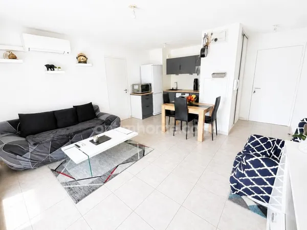T2 moderne 42 m² avec terrasse, parking et ascenseur GIGEAN (34)