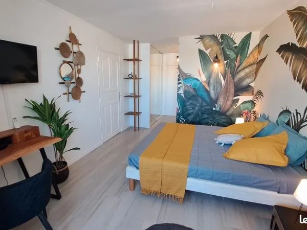 Studio 1 pièce 25 m²