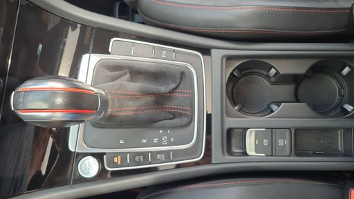Volkswagen Golf GTI 2.0 TFSI 290 DSG7 - Tcr – 2019 – 72400 km – Essence – Boîte Automatique — photo 19