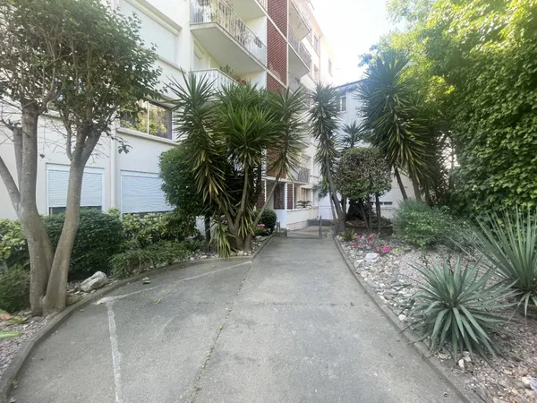 Appartement terrasse 4 pièces 82 m²