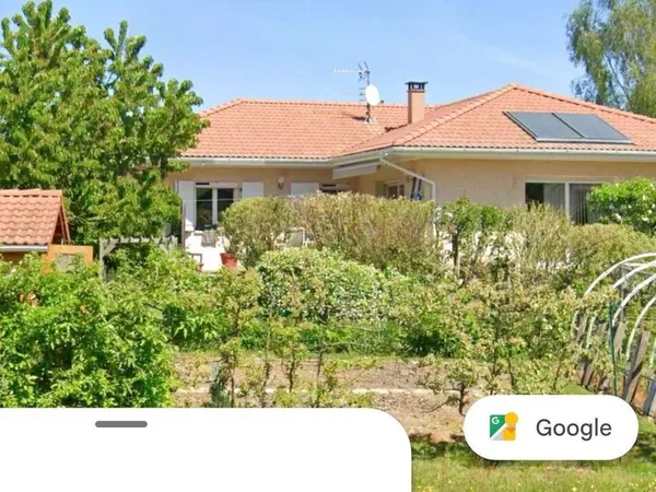 Maison 118 m2 , 5 pièces , Lyaud , Avec sous sol 127 m2 , Terrain de 1210m2