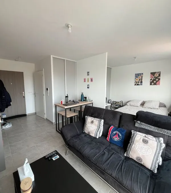 Photo 1