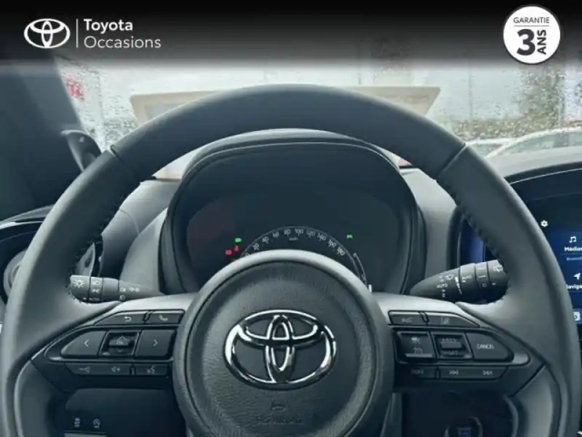 Toyota Aygo X 1.0 vvt-i 72ch air collection — photo 13