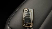Volkswagen Tiguan 2.0 TDI 150ch R-Line Exclusive DSG7 — photo 16