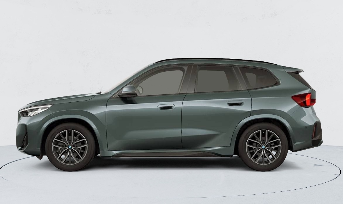 BMW X1 — photo 2