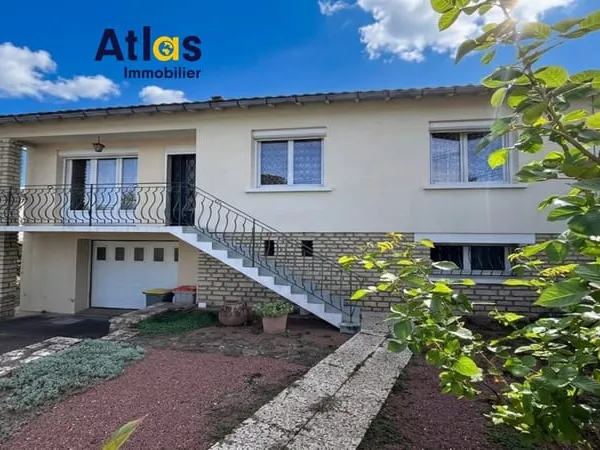 Niort, Maison sur sous-sol, 4 chambres.