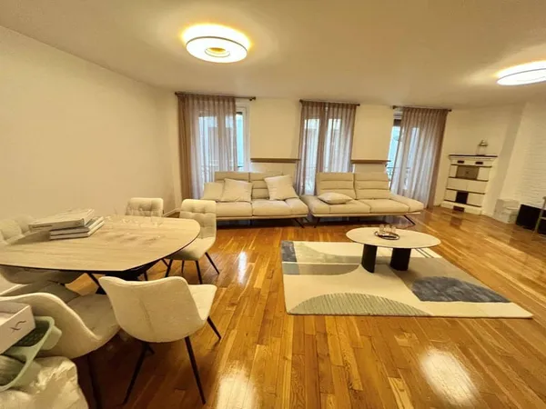 Appartement 4 pièces 95 m²