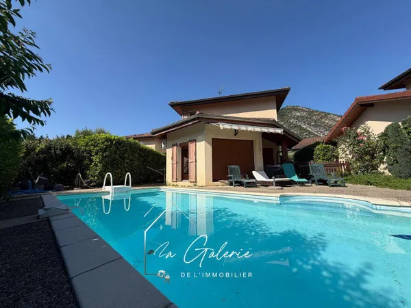 Maison 5 pièces 109 m²