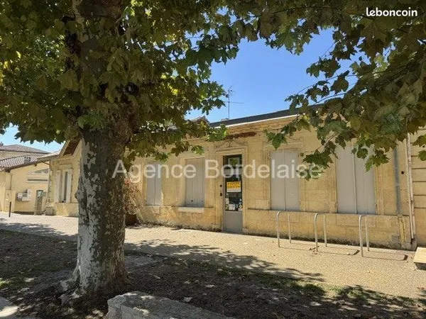 Épicerie 95 m² Beautiran