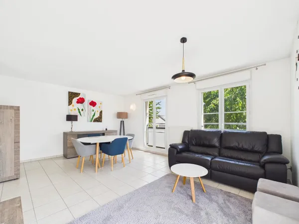Appartement - 860 - 249000 € - Roussy-le-Village