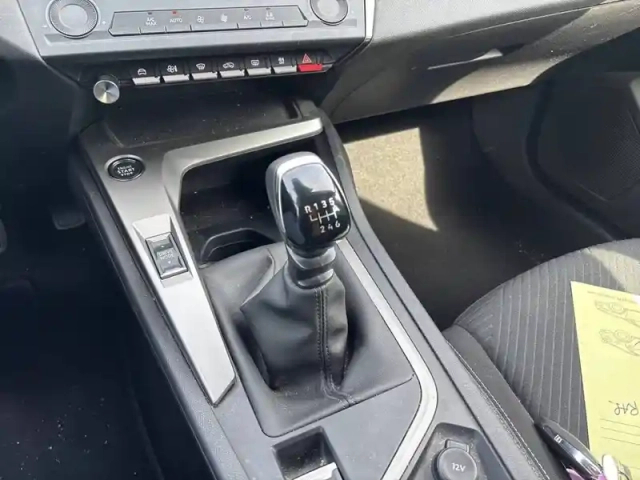 Peugeot 308 puretech 110ch s&amp;s bvm6 — photo 14