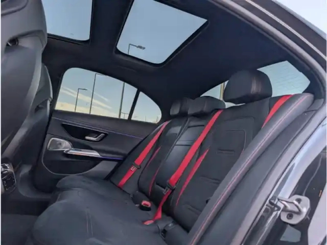 Mercedes Classe E e 53 hybrid 4matic+ — photo 19