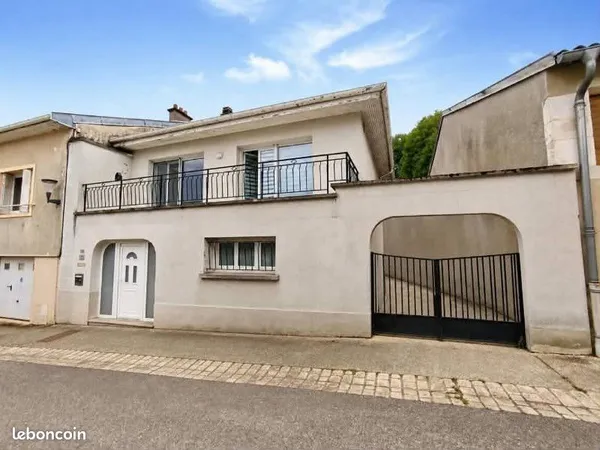 8 pièces 160 m2 Pagney-derrière-Barine