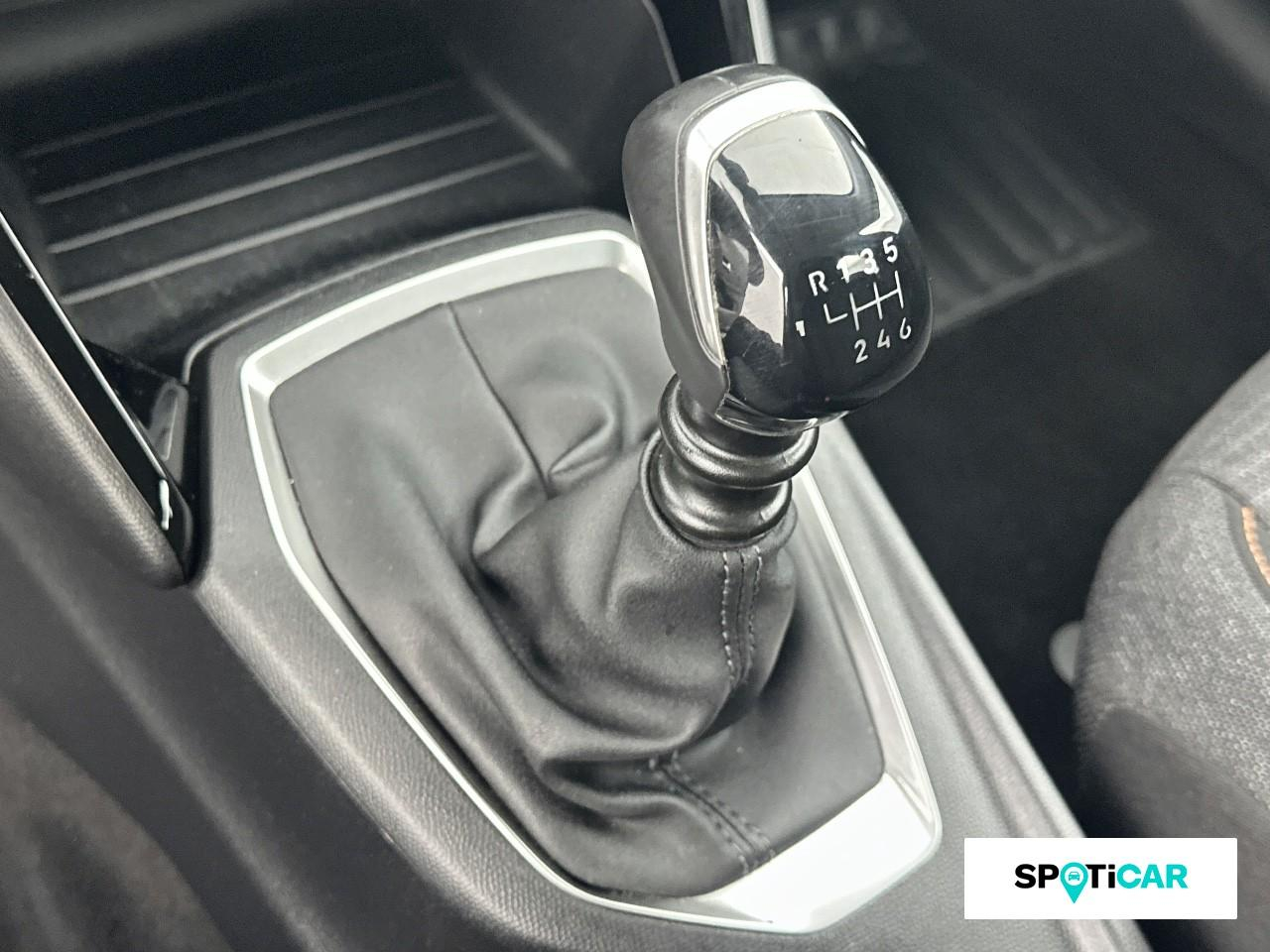 Peugeot 208 1.2 100ch s&s style — photo 14