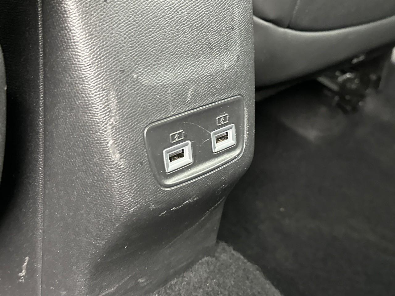 Peugeot 2008 puretech 130 s&s eat8 gt pack — photo 38