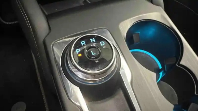 Ford Focus 1.5 ecoblue 115 powershift — photo 23