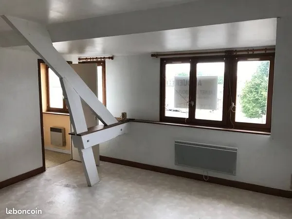 Studio 1 pièce 25 m²