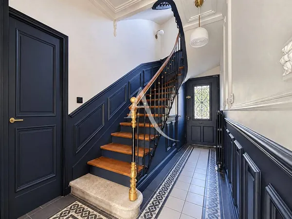 Maison 9 pièces 170 m²