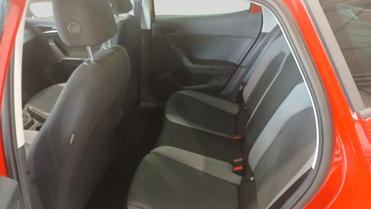 Seat Ibiza 1.0 80 ch S/S BVM5 — photo 12