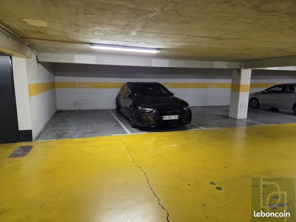 Parking/box MONTPELLIER