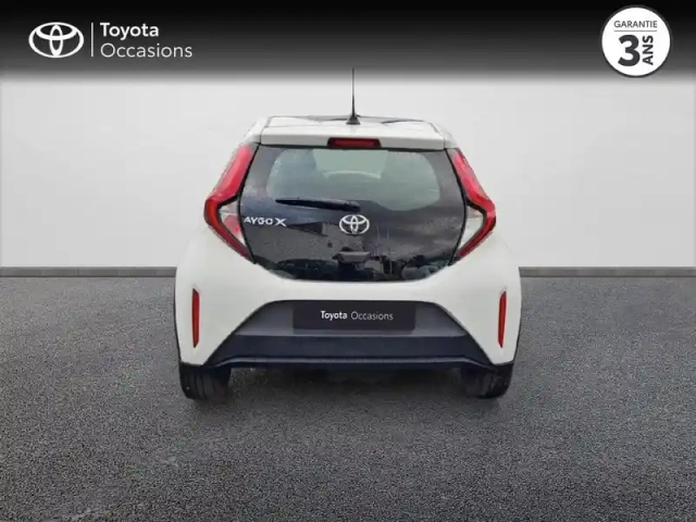Toyota Aygo X 1.0 vvt-i 72ch dynamic s-cvt — photo 4